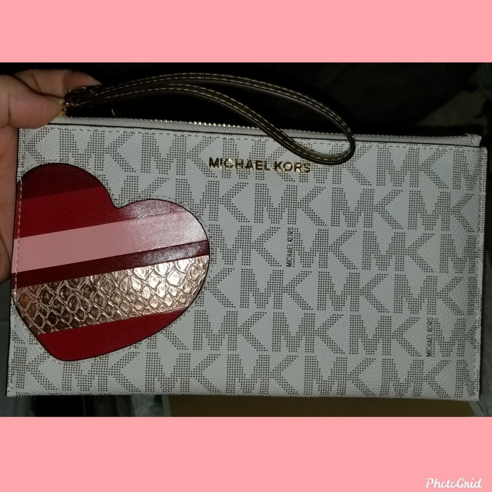 Michael Kors clutch